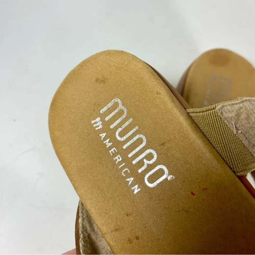 Munro‎ American Sandals Leather Wedge Medallion Brown 8.5